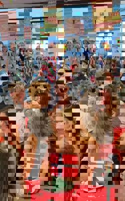 242897881 10151629493914995 4097847718388563421 N