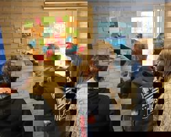 397413874 837361618398459 1650116588904350690 N